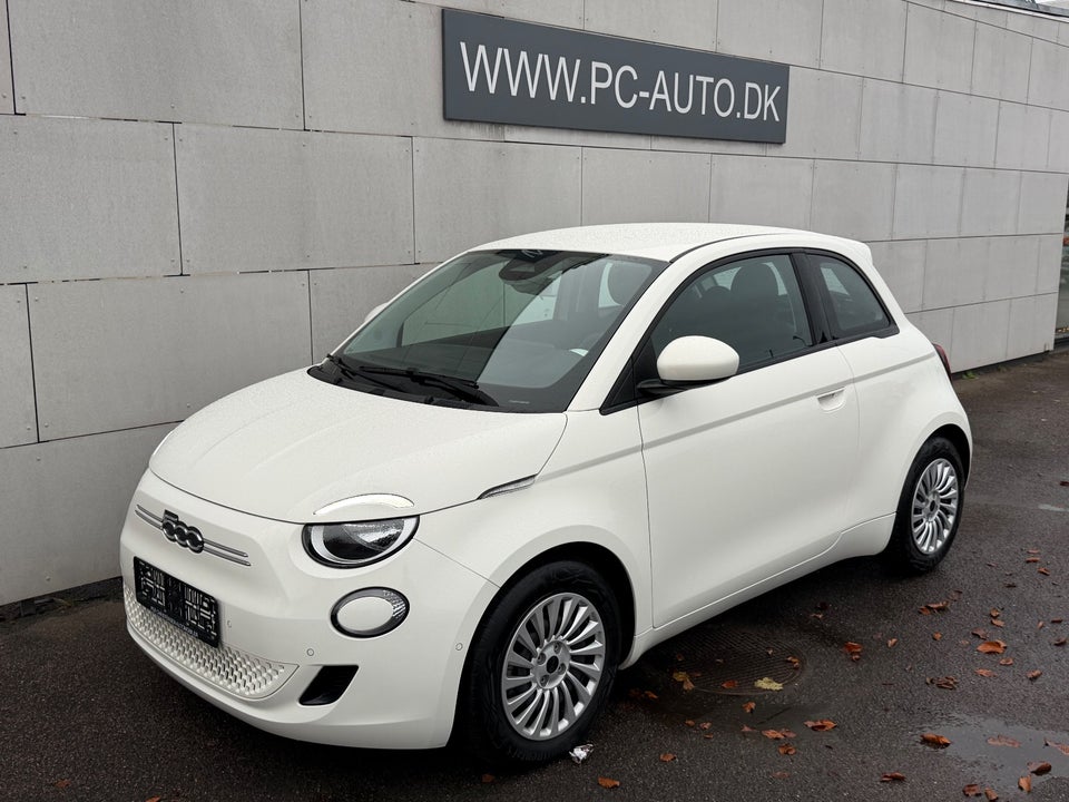 Fiat 500e 42 Icon 3d