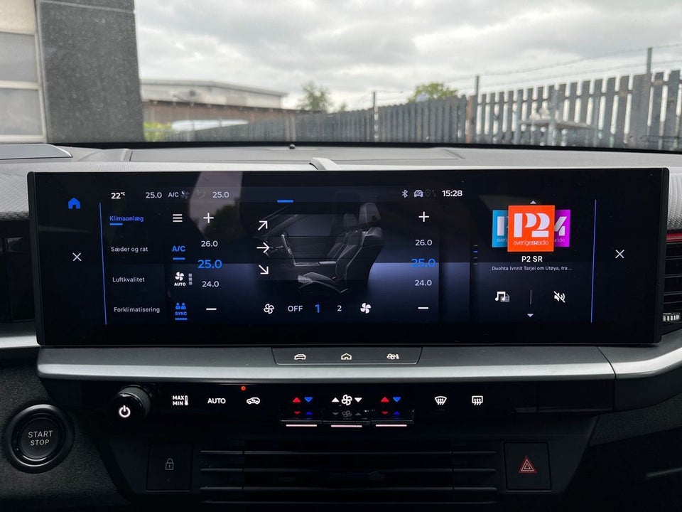 Opel Grandland-e 73 GS Sky 5d
