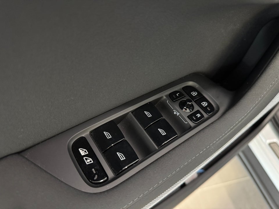 Polestar 2 Long Range 5d