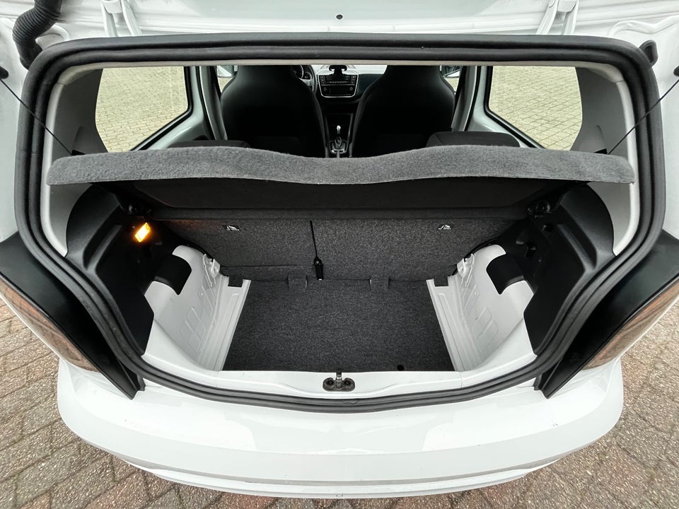 VW e-Up! Move Up! 5d