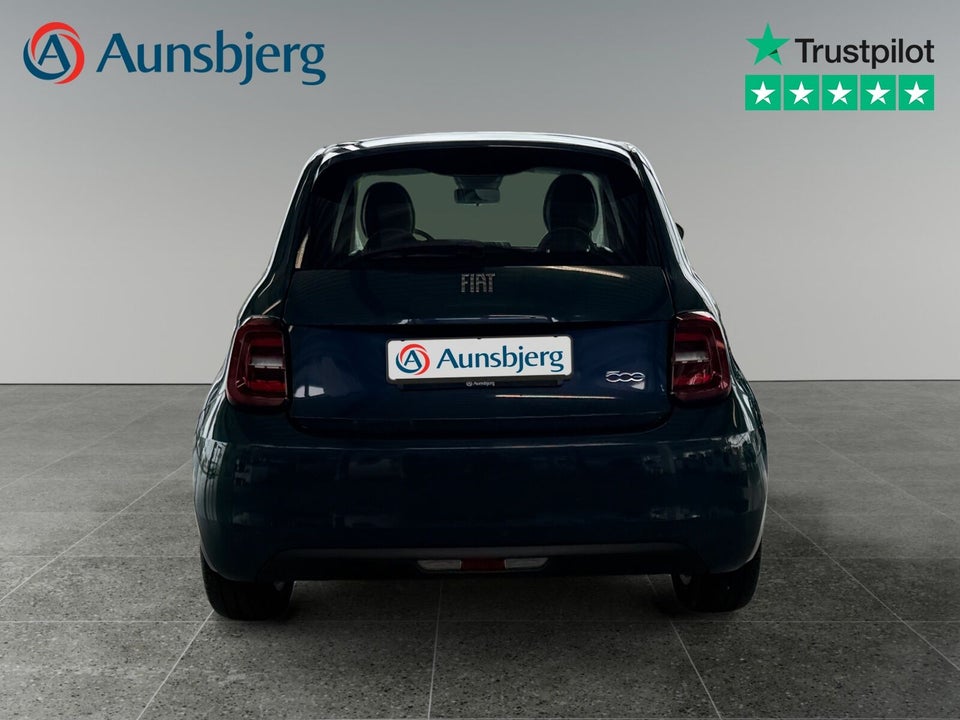 Fiat 500e 42 Icon 3d