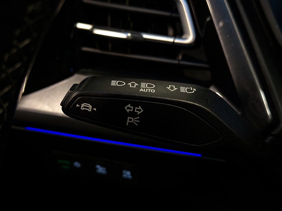 Audi Q4 e-tron 40 S-line 5d