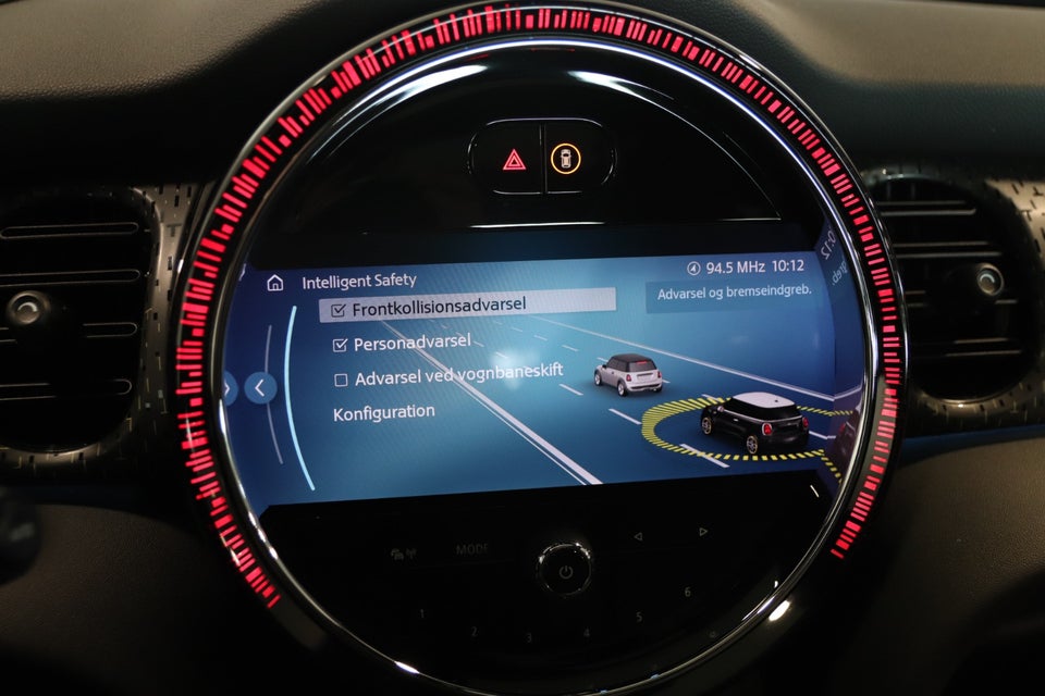 MINI Cooper SE Maximise 3d