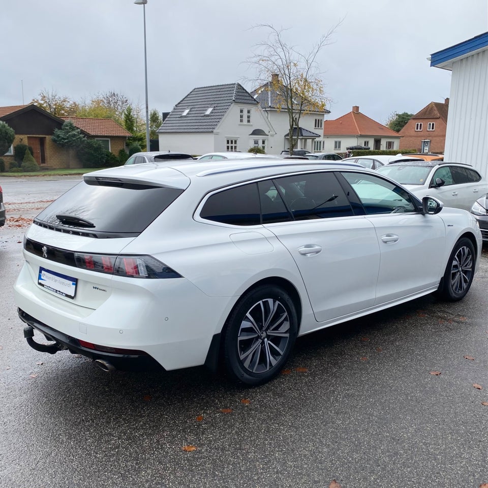 Peugeot 508 1,6 Hybrid Allure Pack SW EAT8 5d