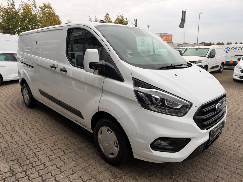 Ford Transit Custom 300 L2 2,0 TDCi 130 Trend