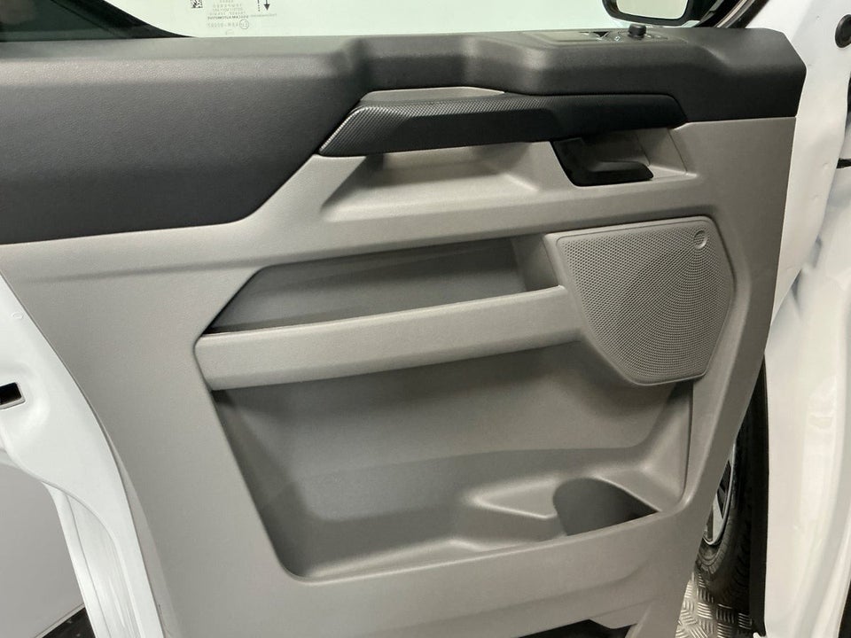 Ford E-Transit Custom 320L 64 Trend