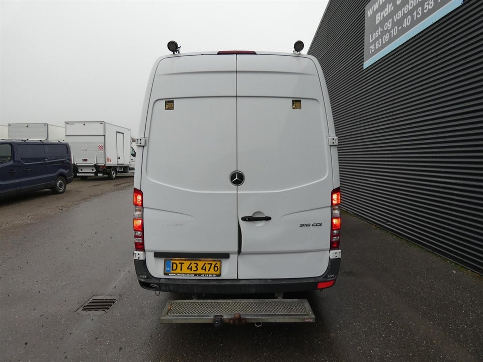 Mercedes Sprinter 316 2,2 CDi R3 Kassevogn 5d