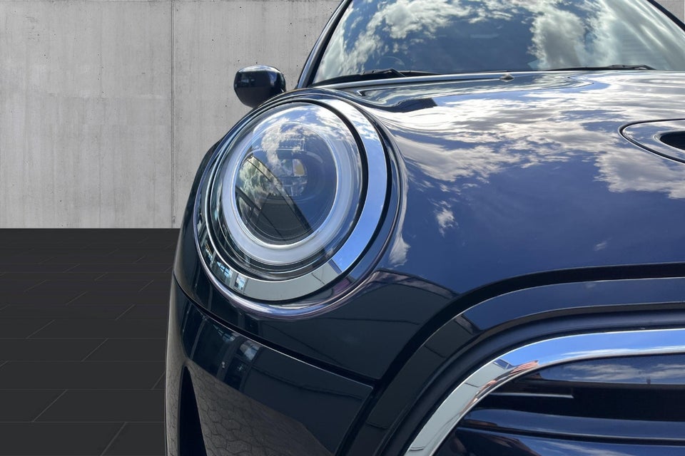 MINI Cooper SE Classic Trim 3d
