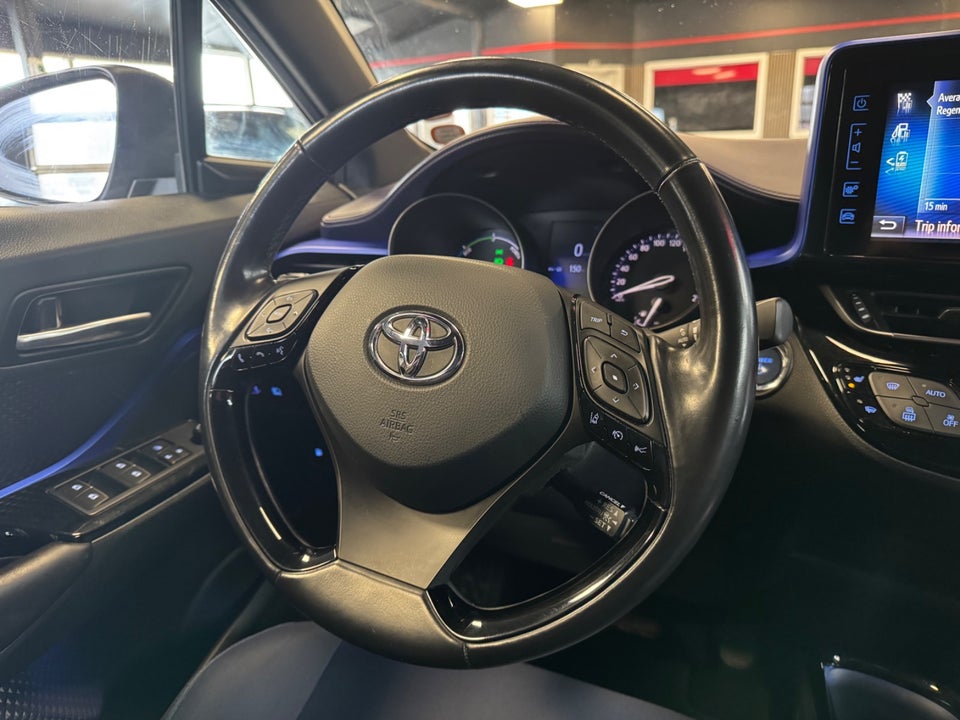 Toyota C-HR 1,8 Hybrid C-ULT CVT 5d