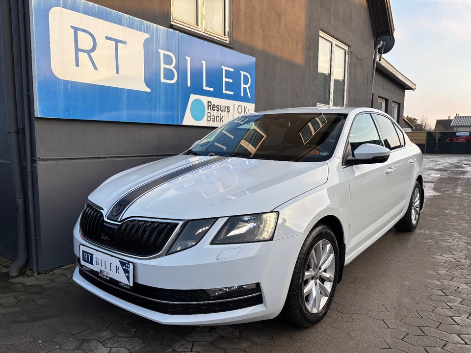 Skoda Octavia 1,6 TDi 115 Style DSG 5d