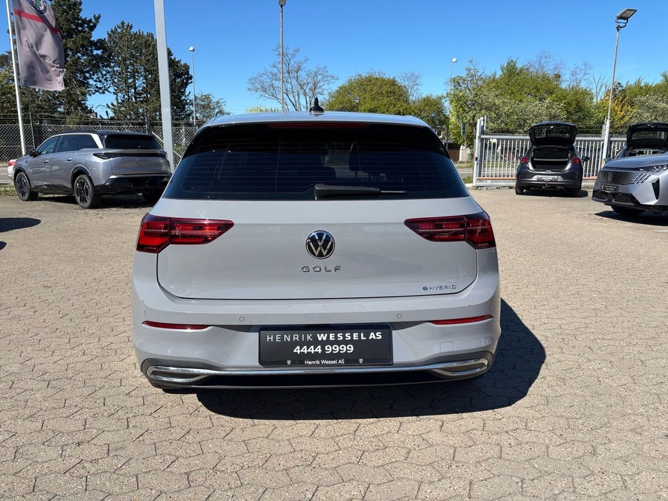 VW Golf VII 1,4 GTE DSG 5d