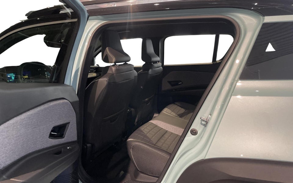 Renault 4 E-Tech 52 Iconic 5d