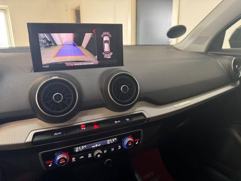 Audi Q2 35 TFSi Prestige S-tr. 5d