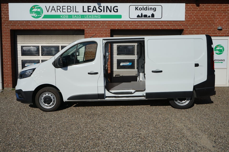 Renault Trafic 2,0 dCi 130 L2H1 Tekno