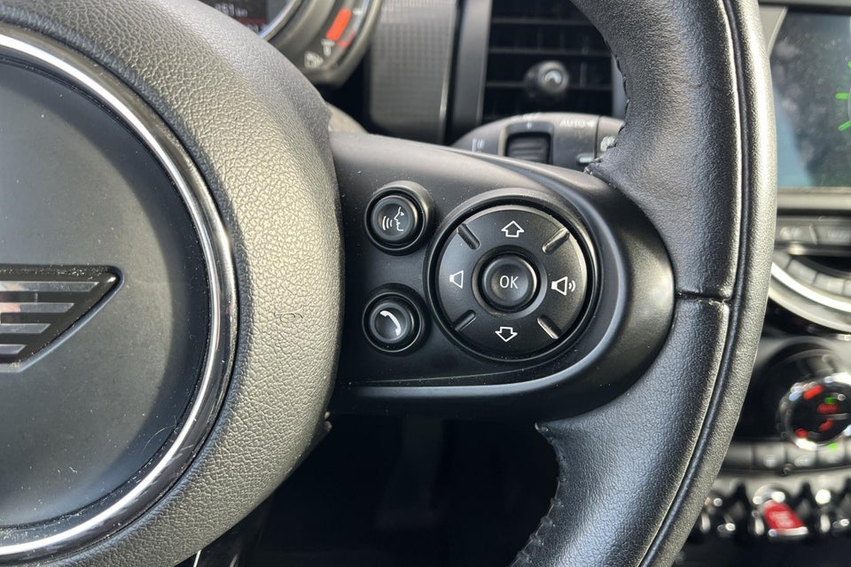 MINI Cooper 1,5 Essential aut. 3d