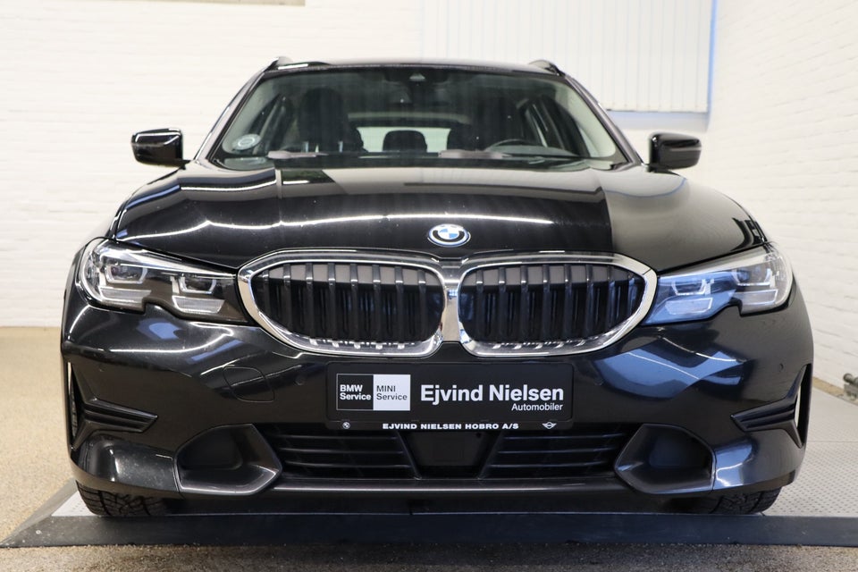 BMW 330e 2,0 Touring Sport Line aut. 5d