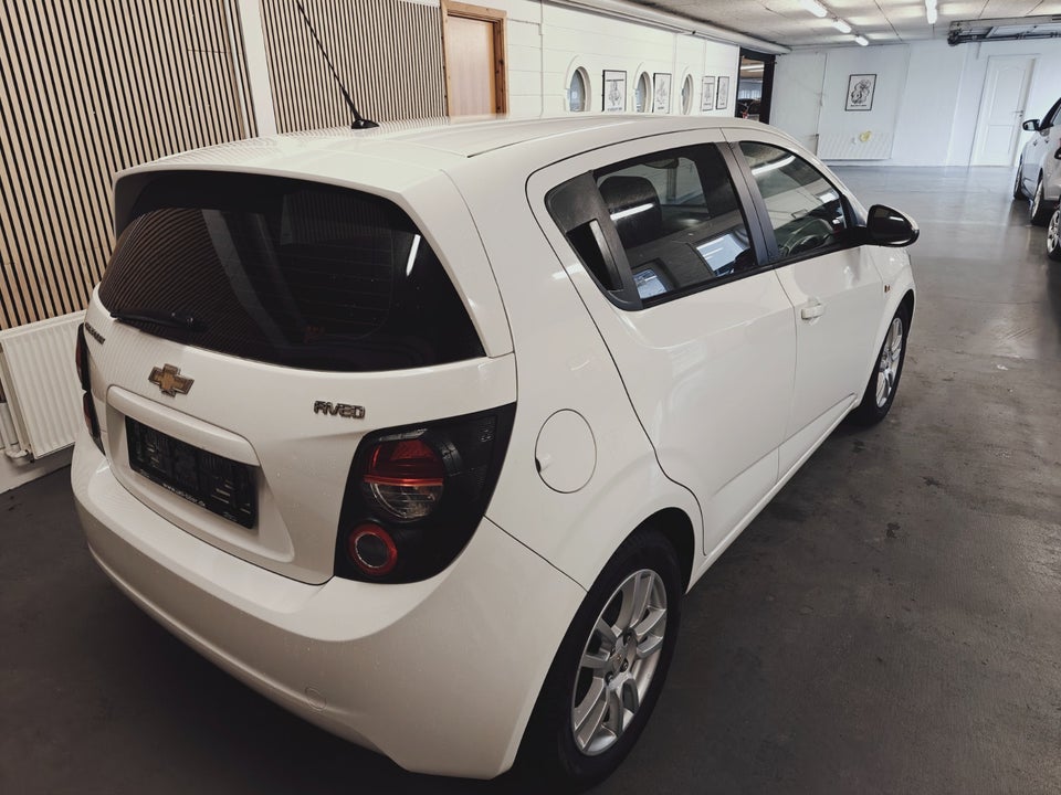 Chevrolet Aveo 1,2 LT ECO 5d