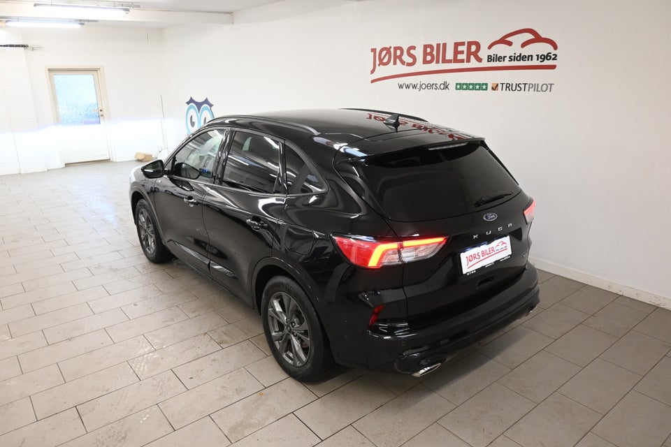 Ford Kuga 2,5 PHEV ST-Line X CVT 5d