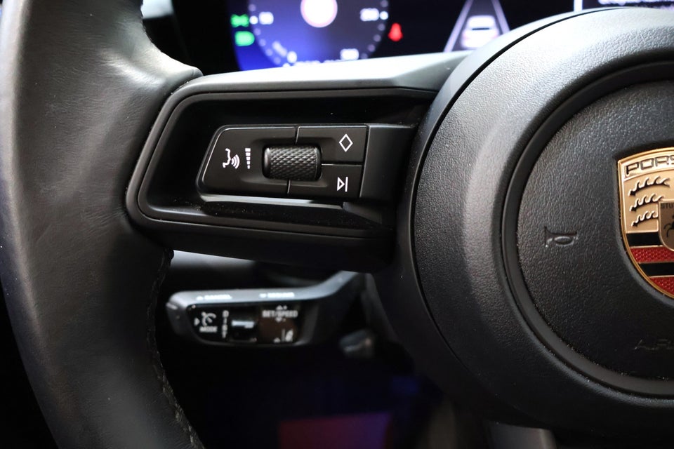 Porsche Macan 5d