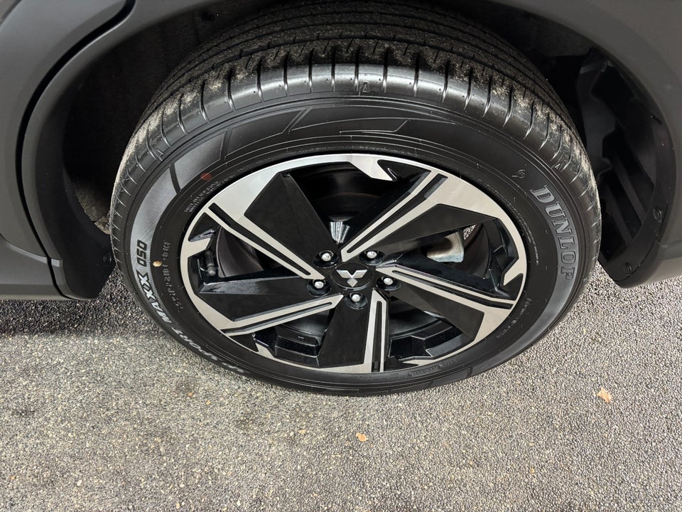 Mitsubishi Eclipse Cross 2,4 PHEV Sport Tech CVT 4WD 5d