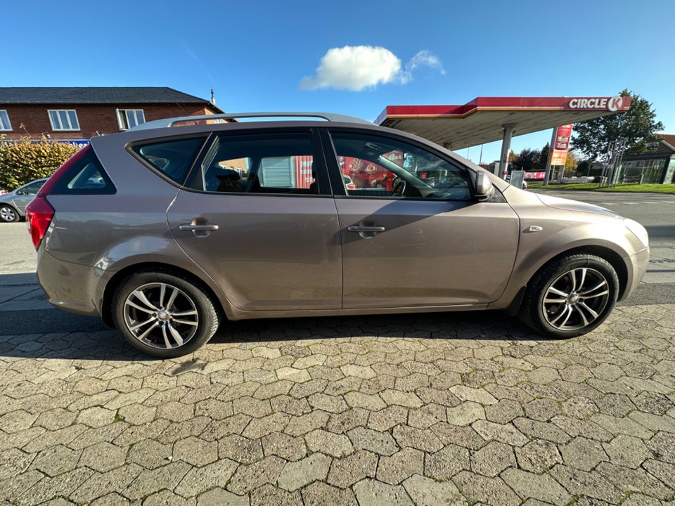 Kia Ceed 1,6 CVVT Sport SW 5d