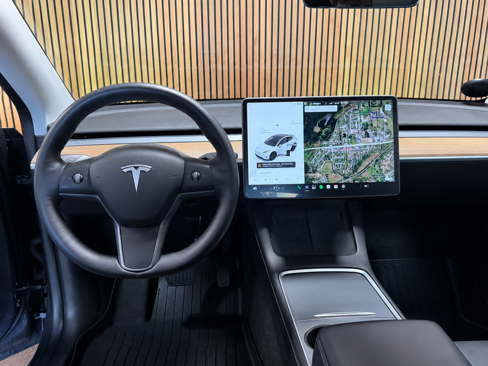 Tesla Model Y Long Range RWD 5d