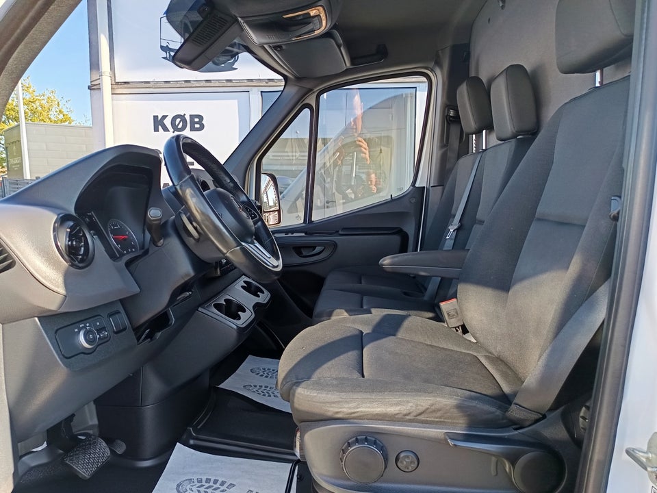 Mercedes Sprinter 317 2,0 CDi A2 Kassevogn aut. RWD