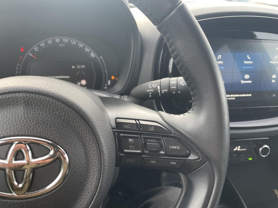 Toyota Aygo X 1,0 Pulse s-CVT 5d