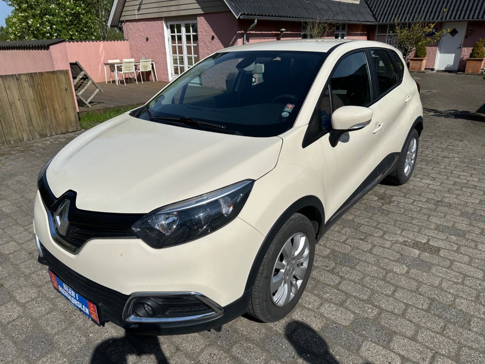 Renault Captur 1,2 TCe 120 Expression EDC 5d