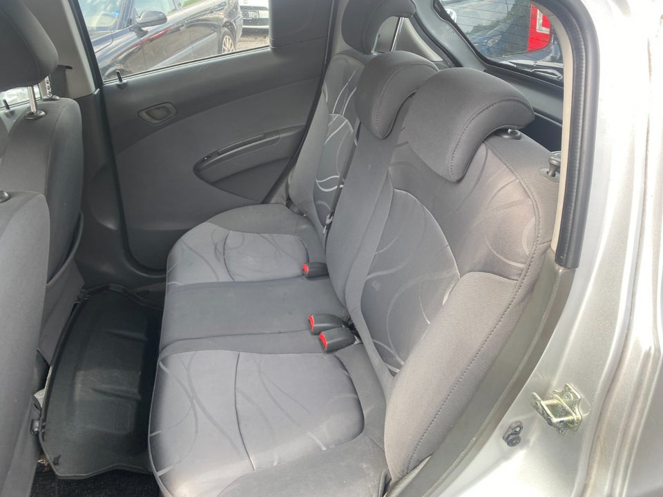 Chevrolet Spark 1,0 LS 5d