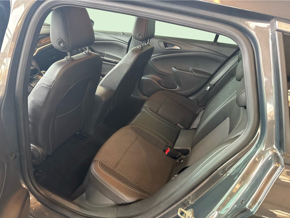 Opel Astra 1,4 T 150 Innovation Sports Tourer 5d