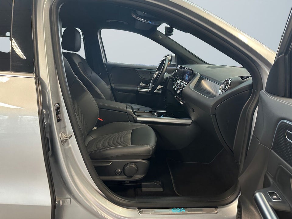 Mercedes EQA250+ Progressive 5d
