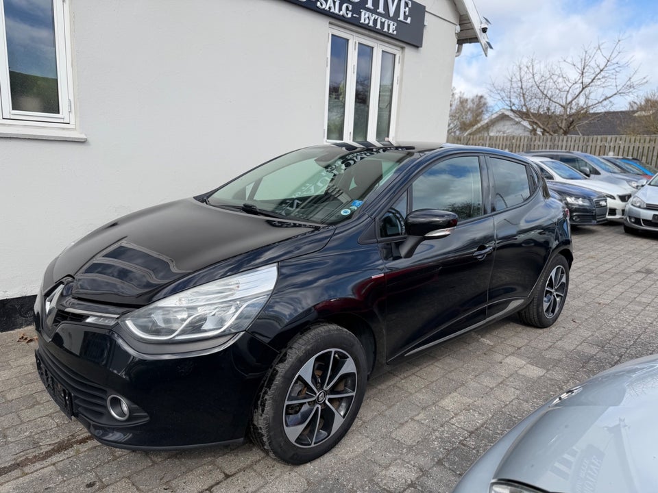 Renault Clio IV 0,9 TCe 90 Expression 5d