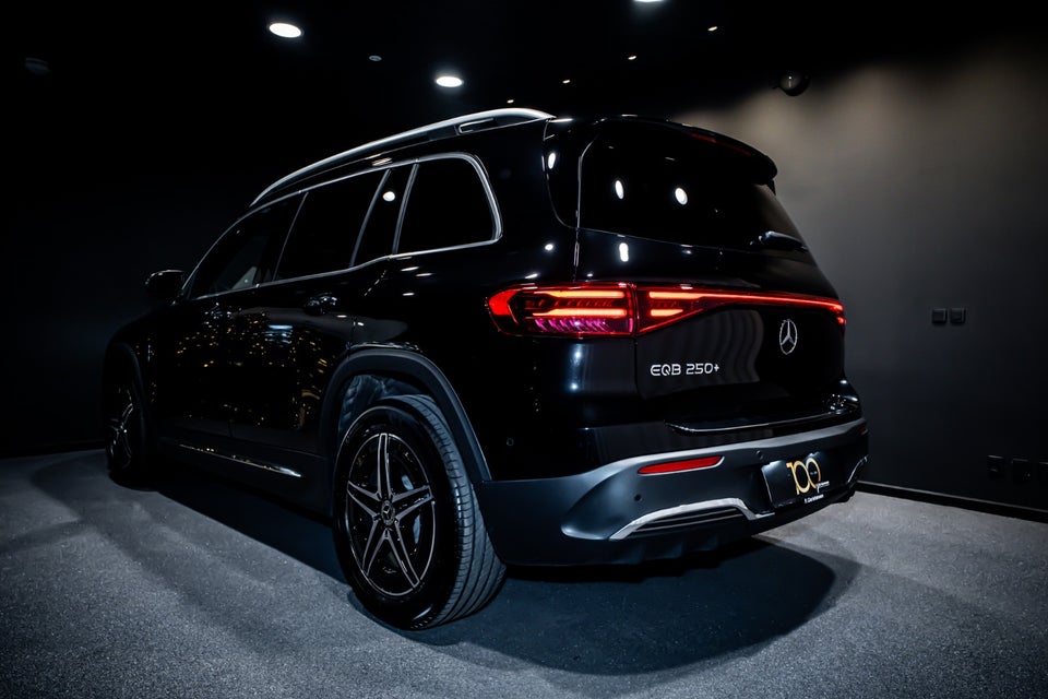 Mercedes EQB250+ AMG Advance Plus 5d