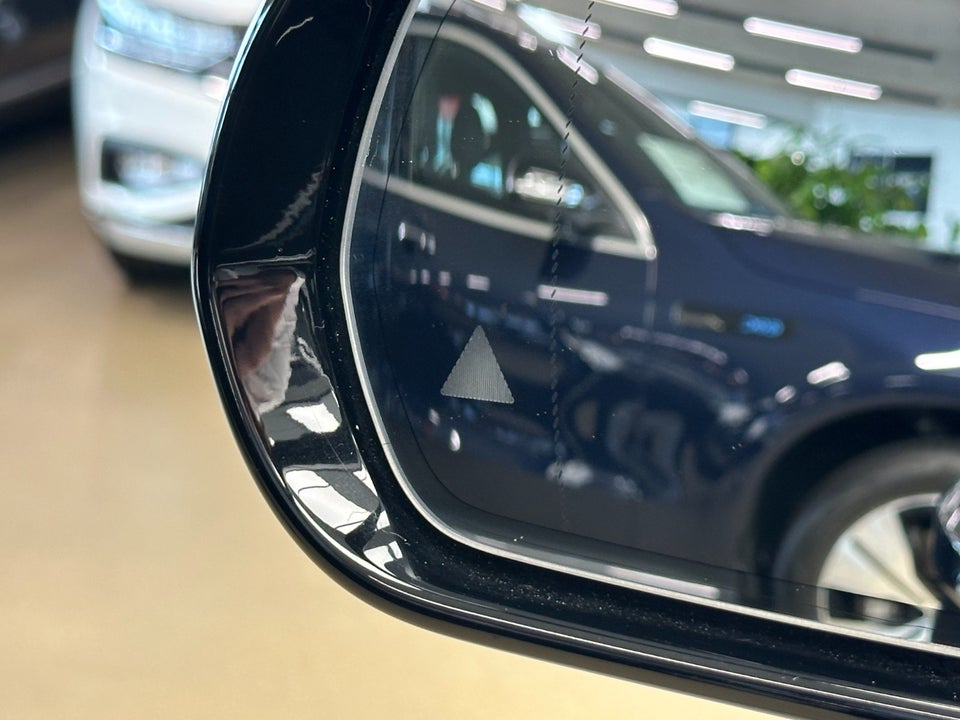 Mercedes E300 de 2,0 stc. aut. 4Matic 5d