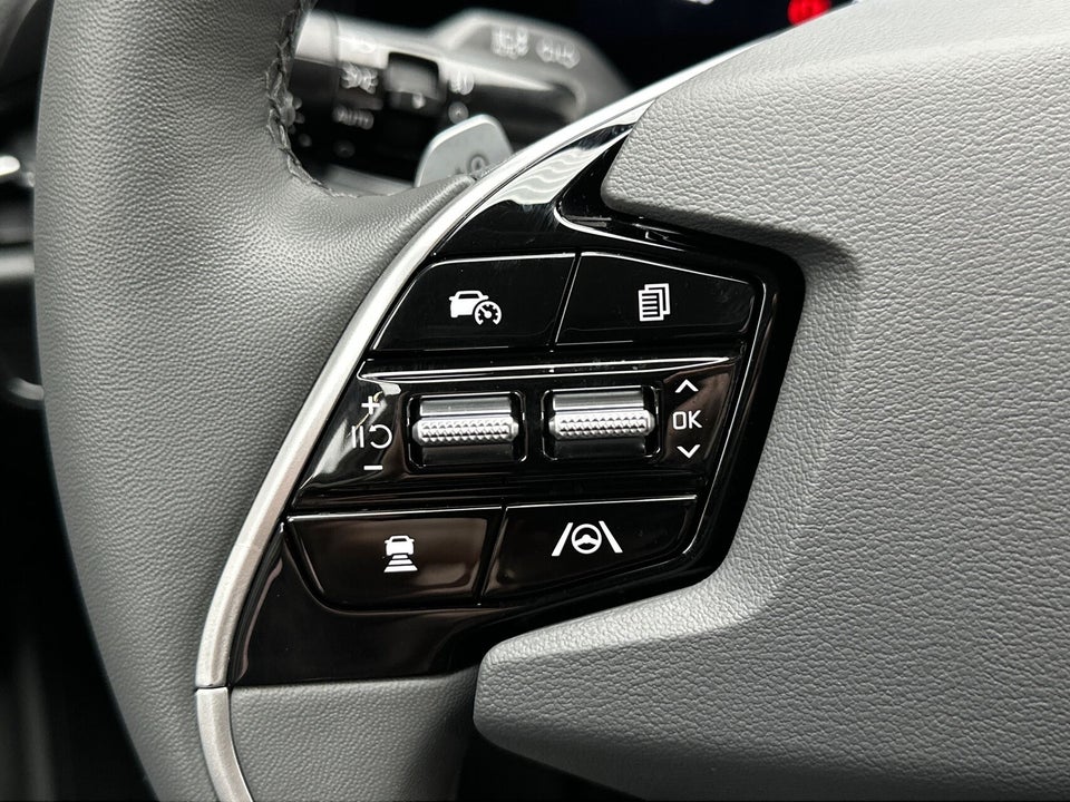 Kia e-Niro 64 Advance 5d