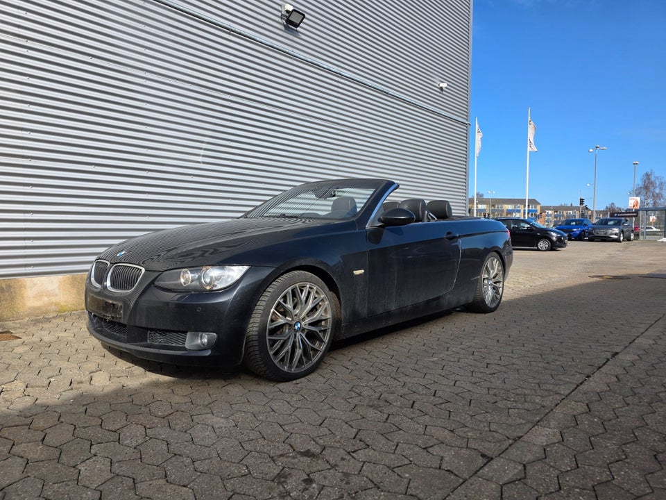 BMW 325i 3,0 Cabriolet Steptr. 2d