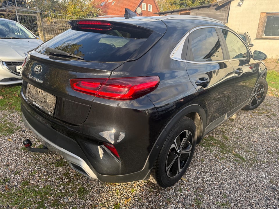 Kia XCeed 1,6 PHEV Platinum Edition DCT 5d