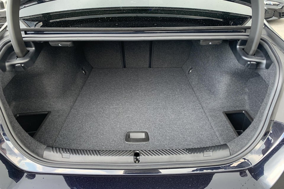 BMW i5 eDrive40 M-Sport 4d