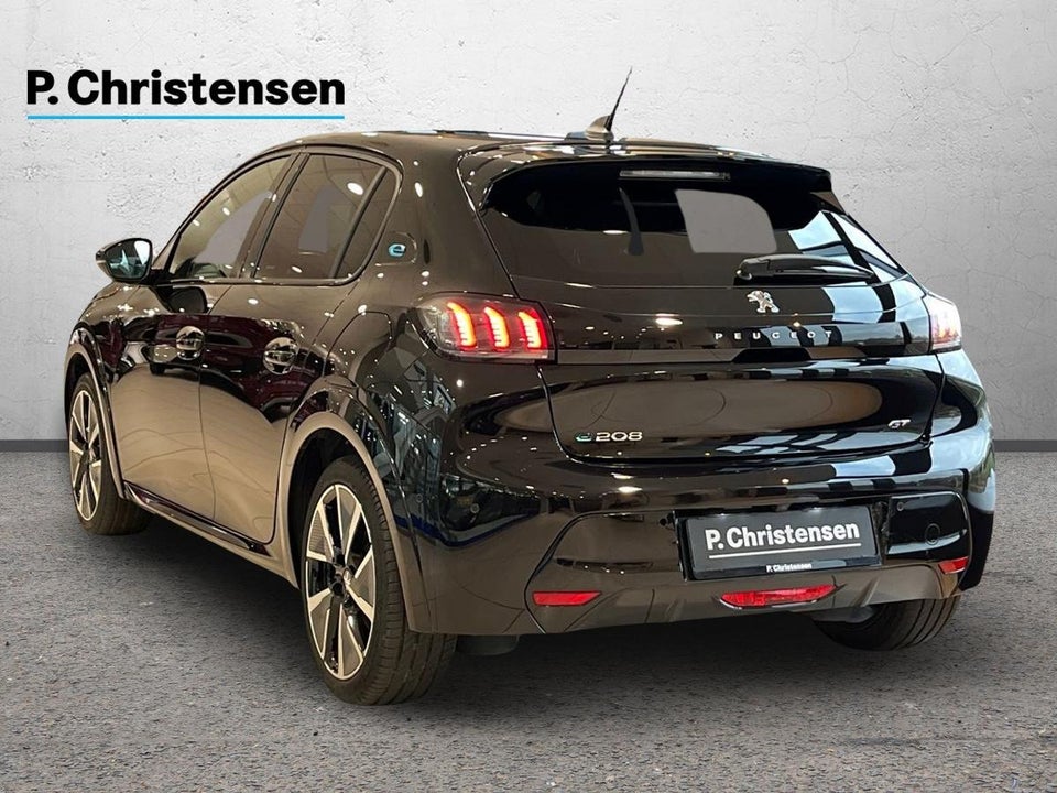 Peugeot e-208 50 GT Pack 5d