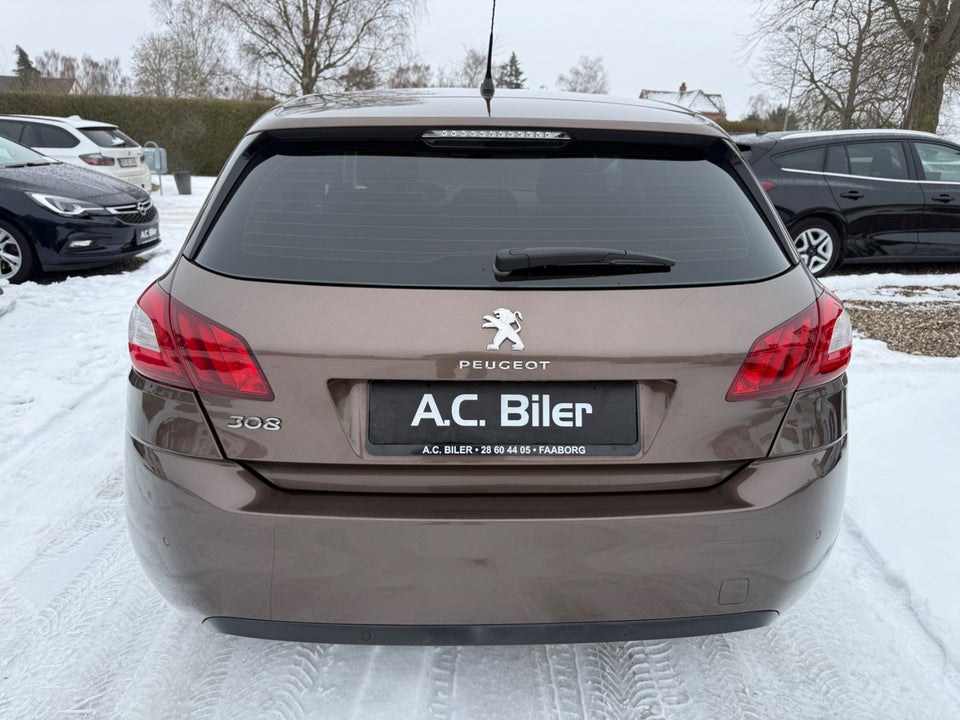 Peugeot 308 1,6 THP 125 Active 5d