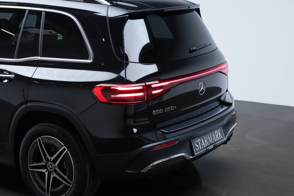 Mercedes EQB250+ AMG Premium 5d