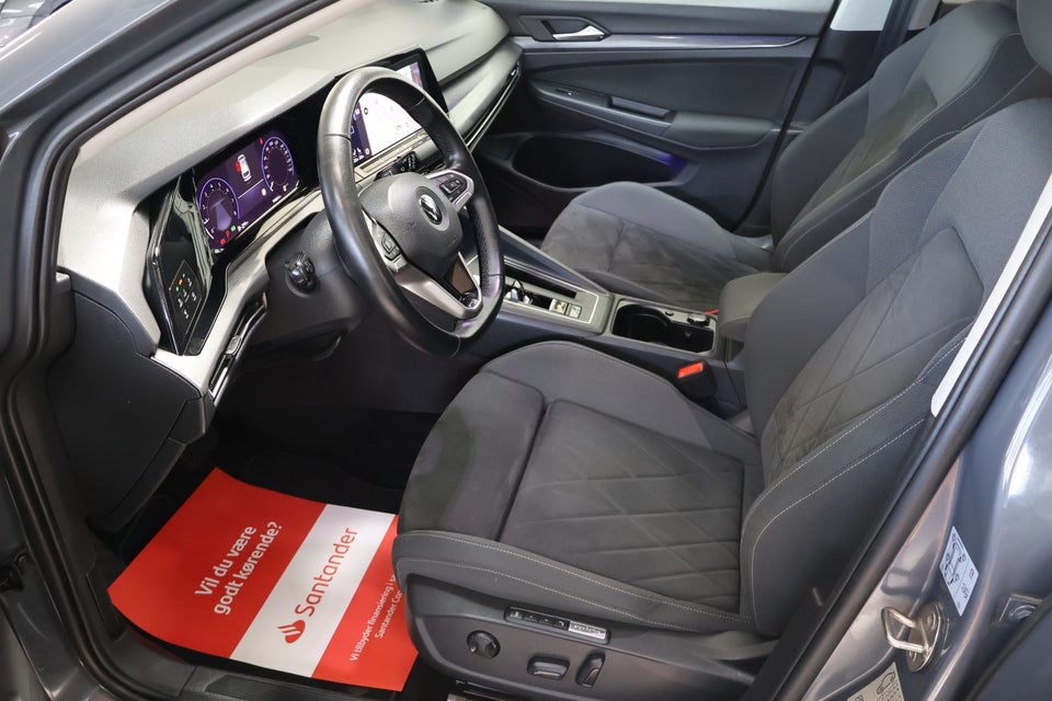VW Golf VIII 1,5 eTSi 150 Style Variant DSG 5d