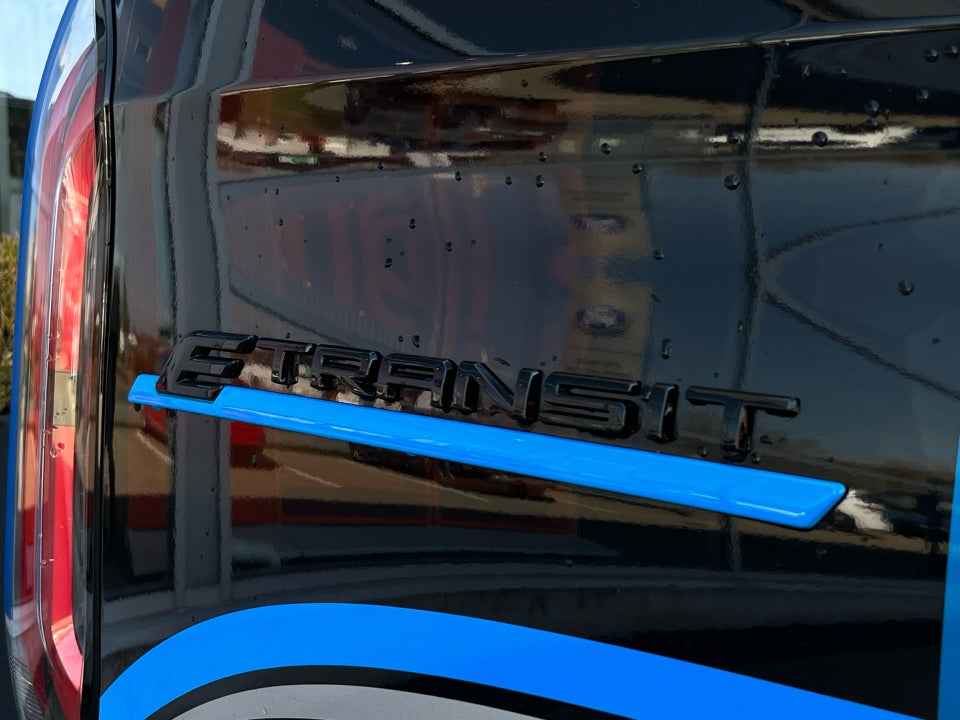 Ford Transit Custom 320L 64 Sport