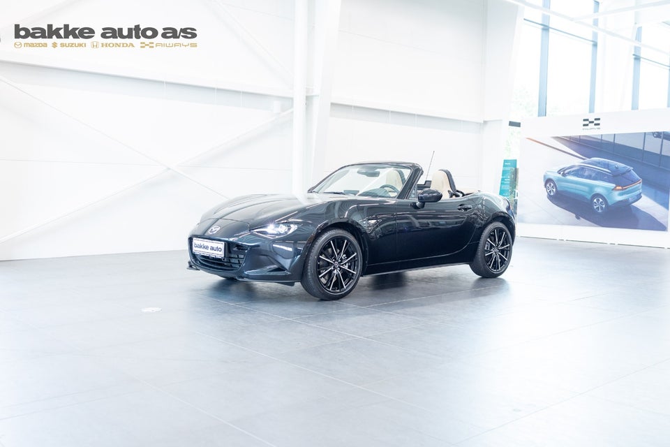 Mazda MX-5 2,0 SkyActiv-G 184 Roadster Kazari 2d