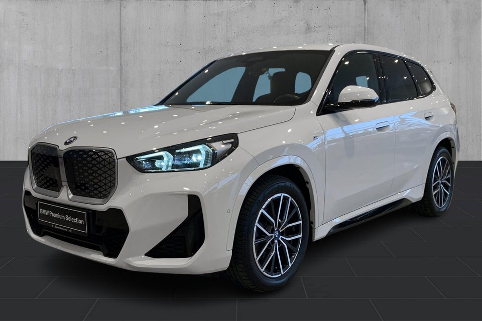 BMW iX1 eDrive20 M-Sport 5d