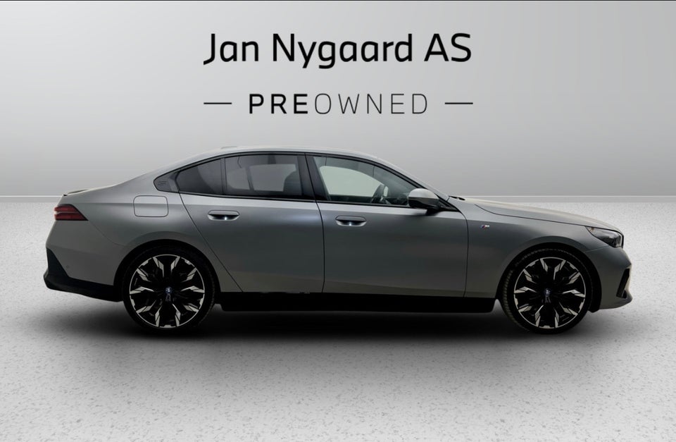 BMW i5 xDrive40 M-Sport Pro 4d