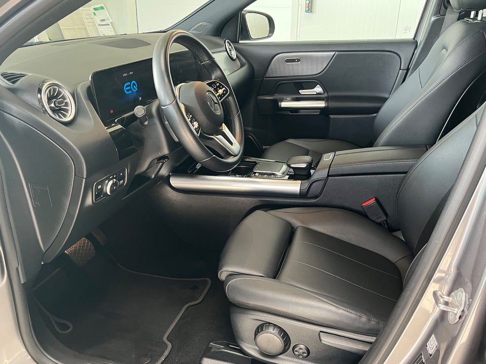 Mercedes EQA250 Progressive 5d