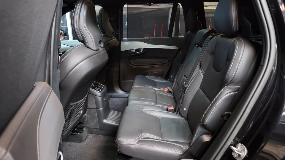 Volvo XC90 2,0 T8 ReCharge Ultimate Dark aut. AWD 7prs 5d