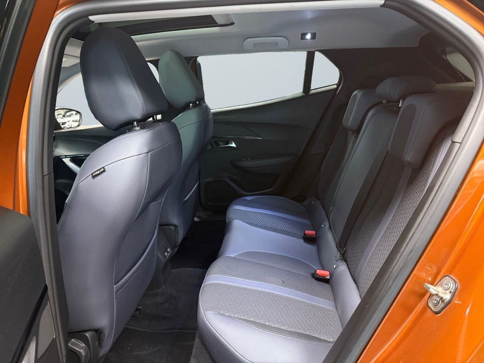 Peugeot e-2008 50 Allure 5d
